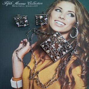 Aurora Borealis Swarovski Crystals Necklace Earrings Set